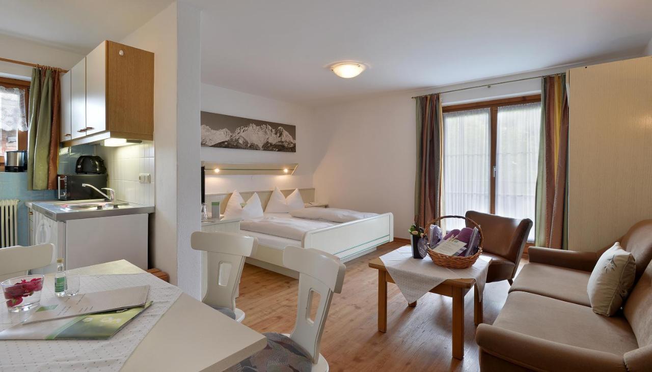 Appartements Am Roemerweg Oberndorf in Tirol Kültér fotó